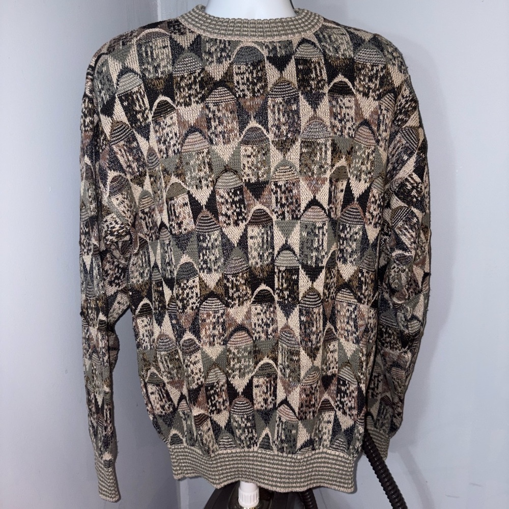 *NWT* TSR USA Men's Geometric Pattern Sweater - szL (P18)